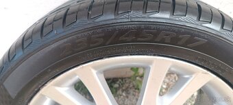 PREDAM/VYMENIM pneu s diskami 235/45-17 - 2