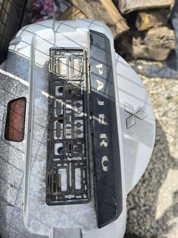 Mitsubishi Pajero IV - 2