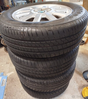 Predam Al.kolesa na Skoda Octavia 1. 5x100 pneu 195/65R15 - 2