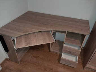 Rohový písací stôl - 2