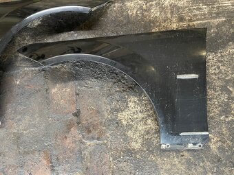 Mercedes w204 c class predne blatniky - 2