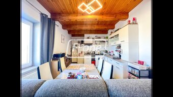 Predaj | Viac-izbový rodinný dom s nadstavbou, Bystrička - 2