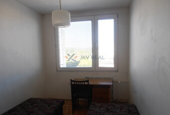 Študenti - prenájom 3-izbového bytu na Terase v Košiciach. - 2