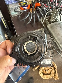 Predám podvolantovy krúžok - 2