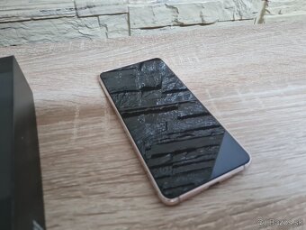 Samsung Galaxy S21 5G - 2