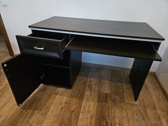 KANCELÁRSKY STÔL - 2