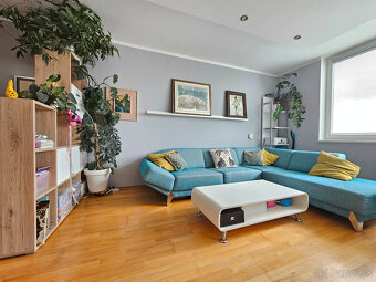 >>>>KOLOSEO prenájom 3-izbový - novostavba - parking - 2