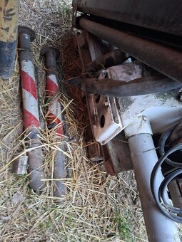 Hydraulicka ruka - 2