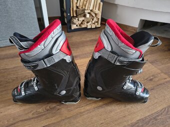 Lyžiarky FISCHER 44 / 9 / 28,5 - 2