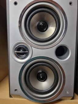 Predám Vežu Thomson CS500 top stav - 2