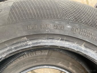 Predám 2ks pneumatík CONTINENTAL 215/65 R16 - 2
