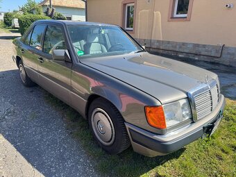 Mercedes W124 - 2
