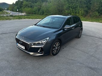HYUNDAI I30 1.6 crdi 2017 automat - 2