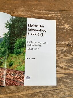 Kniha - Elektrické lokomotivy řady E 499.0 (3) - 2