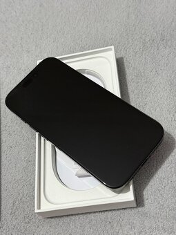 Predám Apple iPhone 16 PRO 128GB Black Titanium Stav Nového - 2