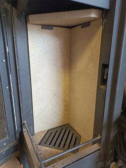 Predám alebo vymením rohovi krb - 2