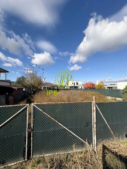 Stavebný pozemok na Orechovej ul. v Ivanke pri Dunaji - 2