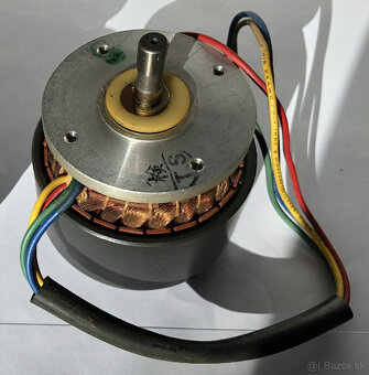 REEL motor Akai 24XO-TD     -druhy- - 2