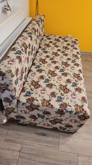 Pohovka rozkladacia - 2