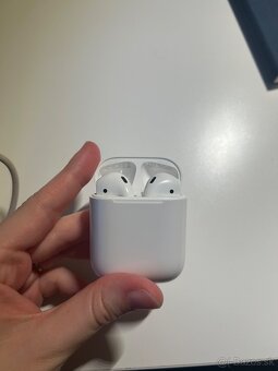 Airpods 1 - 2