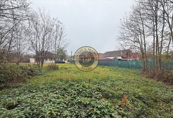 Na predaj pozemok vhodný na výstavbu RD v obci Dolný Chotár - 2