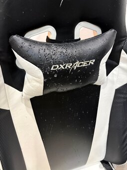 Predám hernú stoličku DXRacer – 15 € - 2