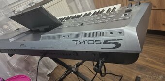 Yamaha TYROS 5 - 2