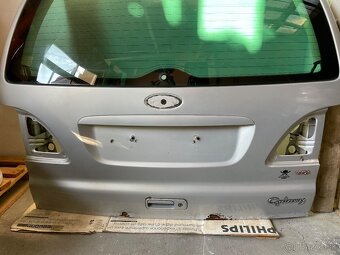 Zadné dvere Ford galaxy - 2