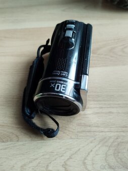 Predám videokameru Sony - 2