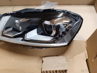 Ľ predný Bi-xenon VW Passat B7 - 2
