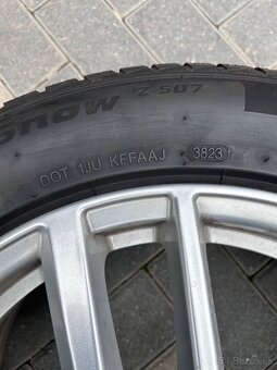 Predám zimnú sadu Vw,Škoda 5x112-215/55R17 - 2