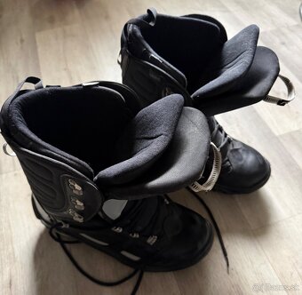 Predám boty snowboard 44-46 - 2