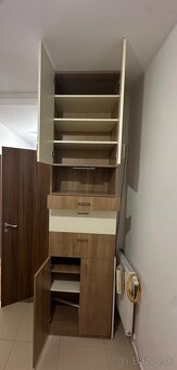 Vstavaná skrinka - 2