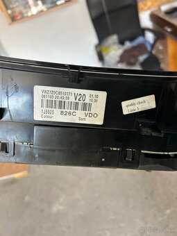 chromesport budiky vw golf 4 - 2