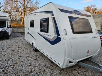 Na prenájom obytný príves CARAVELAIR ALBA 426 Family - 2
