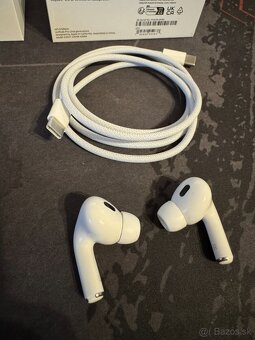 Apple AirPods Pro (2. generácie) s MagSafe puzdrom (USB-C) - 2