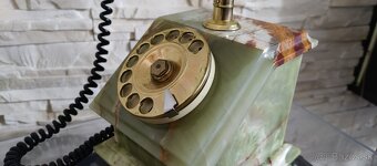 Starožitný telefon - 2