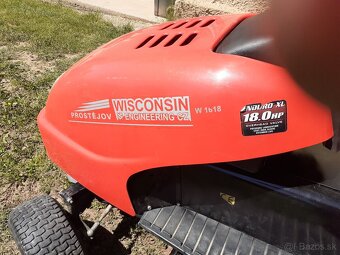 traktorova kosacka Wisconsin W1618 - 2