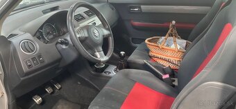 Suzuki Swift Šport - 2