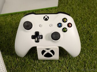 Xbox One S 500GB, 1 ovládač, 1 náhodná hra - 2