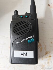 Motorola visar uhf VKV radiostanice - 2