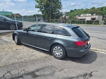AUDI A4 2.0 TDI KOMBI 4x4 - 2
