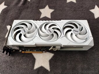 AMD Radeon RX 9070 SAPPHIRE PURE 16G - 2