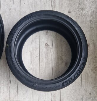 Michelin pilot 4S 275 35 ZR20 , 285 35 ZR 20 - 2
