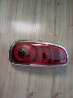 Predám originálne zadné svetlá MINI Clubman F54 (2015-2019) - 2