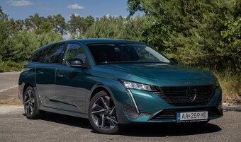 Peugeot 308 SW 1.2 PureTech allurepack AT/8 - 2
