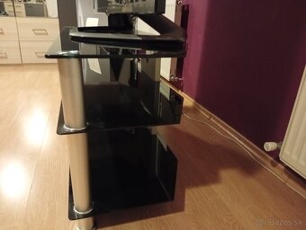 Presklenný tv slolík - 2