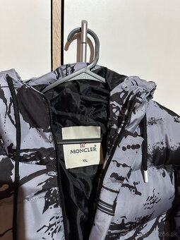 Zimná bunda Moncler - veľkosť M/L - 2
