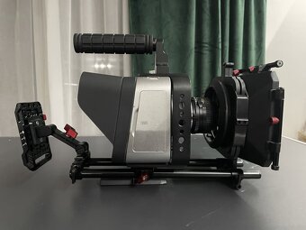 Blackmagic Design Production Camera HD MFT + Rig - 2