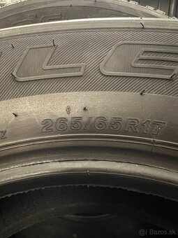 Brigestone Dueler A/T 265/65/R17 - 2